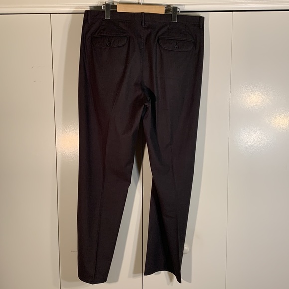 Calvin Klein (38”x32”) - Picture 16 of 16